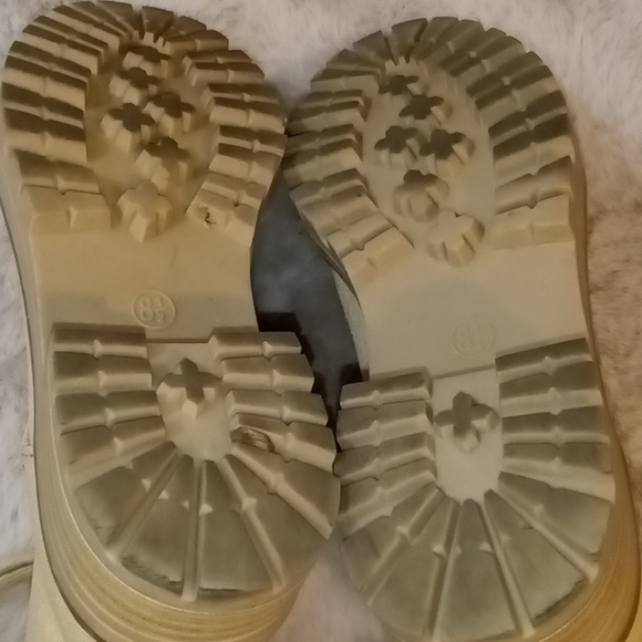 Universal Thread boots - Picture 6 of 9